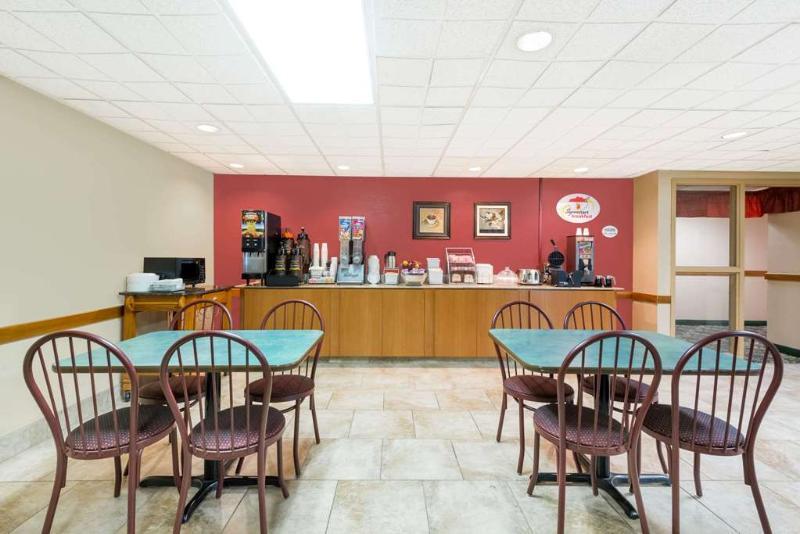 Holiday Inn Express & Suites - Milan - Sandusky Area By Ihg Eksteriør bilde
