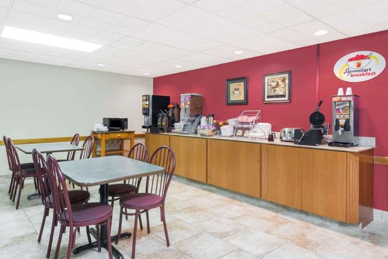 Holiday Inn Express & Suites - Milan - Sandusky Area By Ihg Eksteriør bilde