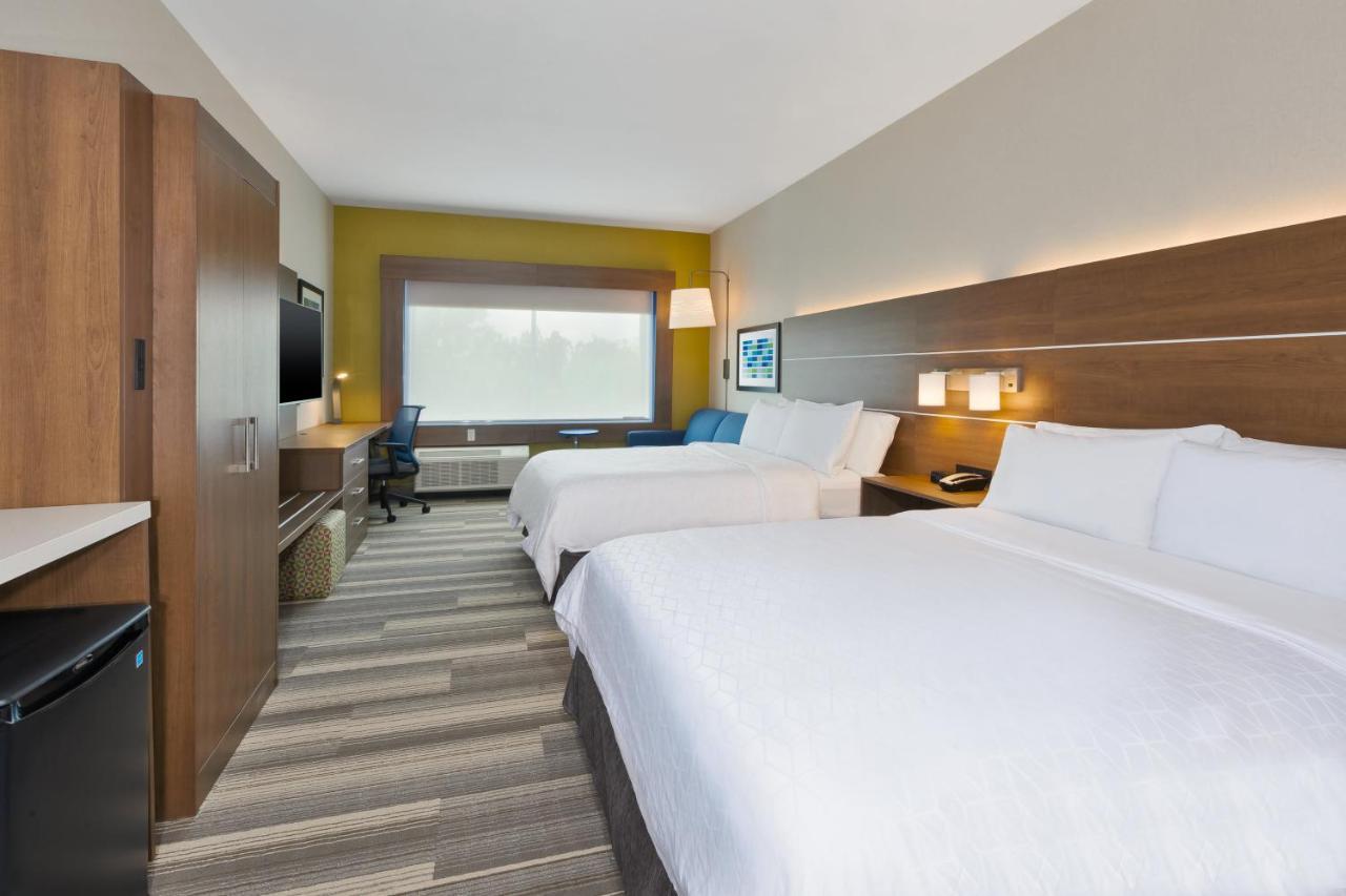 Holiday Inn Express & Suites - Milan - Sandusky Area By Ihg Eksteriør bilde